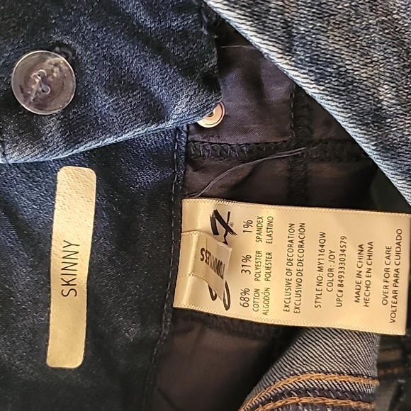 Seven 7 skinny tummyless 👖 jeans - Picture 5 of 10